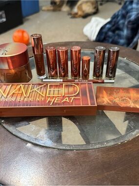 Urban Decay Heat Bundle